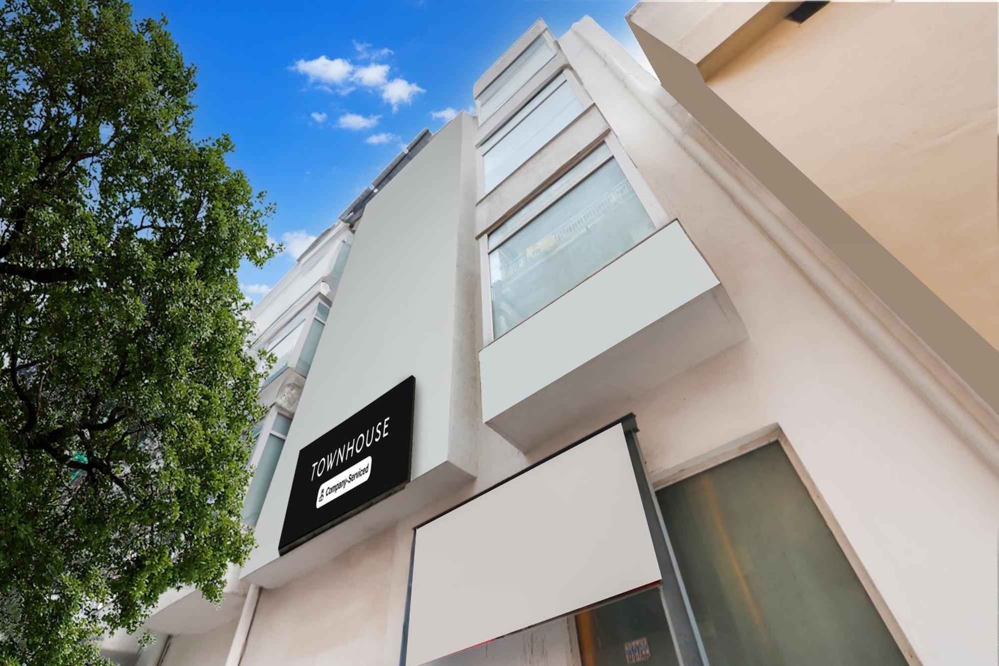 Super Townhouse Chhatarpur Near Metro Park New Delhi Exterior photo